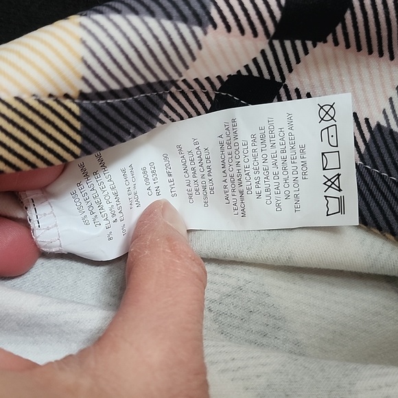 Deux par Deux Girls Mock Neck Mixed Media Plaid Press - Picture 4 of 7